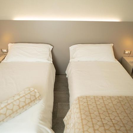 Hotel Europa Dossobuono Ngoại thất bức ảnh