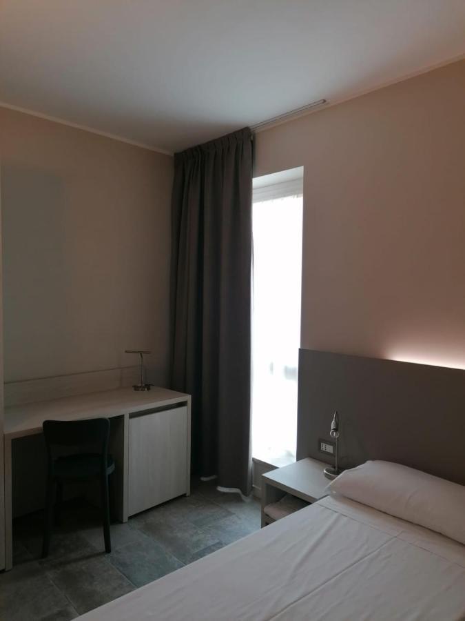Hotel Europa Dossobuono Ngoại thất bức ảnh