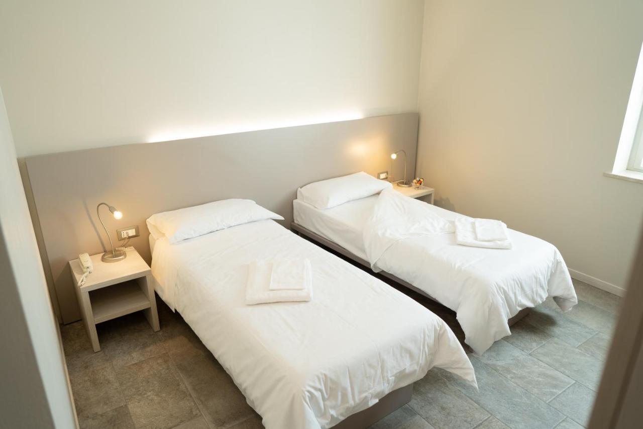 Hotel Europa Dossobuono Ngoại thất bức ảnh