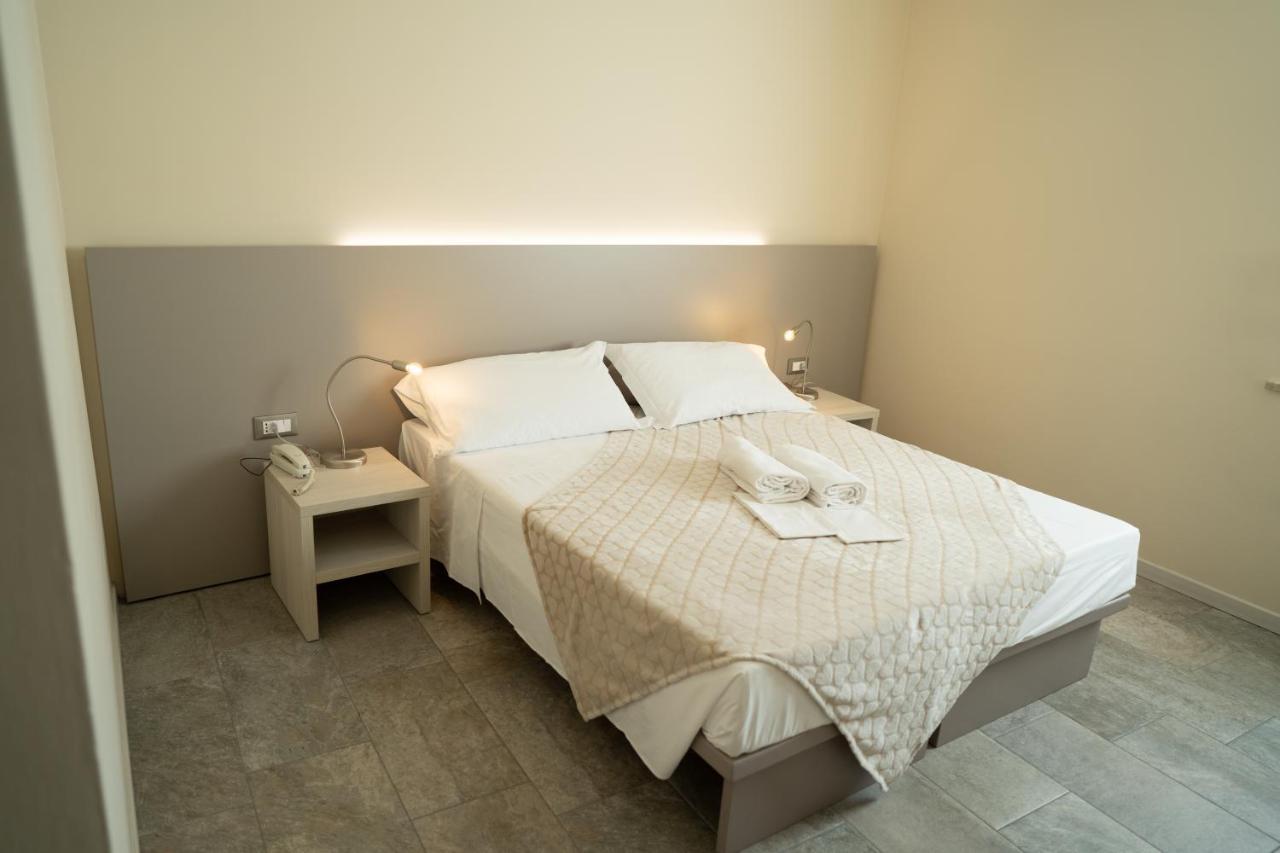 Hotel Europa Dossobuono Ngoại thất bức ảnh