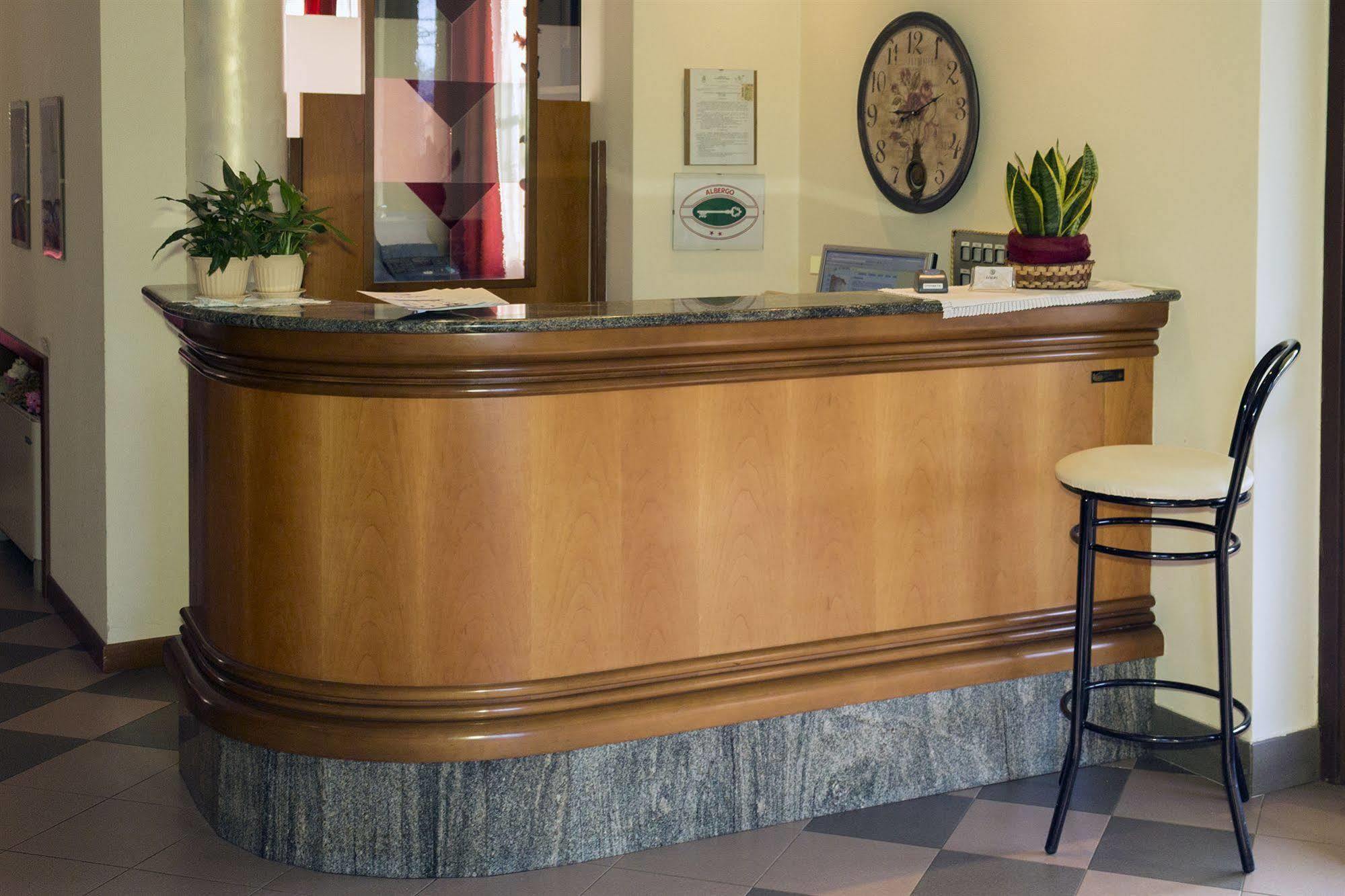 Hotel Europa Dossobuono Ngoại thất bức ảnh